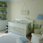 Детская комната, традиционный стиль, кроватка для малышей, втроенный шкаф