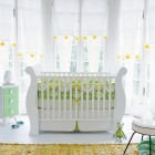 Детская, эклектика, кроватка для младенца, белая гамма, панорманые окна