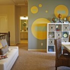 Детская, эклектика, плетенная мебель, декор на стенах, унисекс, серо-желтая гамма