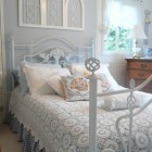 Спальня, традиционный интерьер, белый цвет