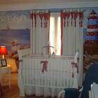 Детская, традиционный интерьер, роспись стен, колыбель, кресло в детской, фото интерьера детской
