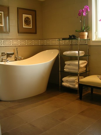 Способы установки ванн: встраиваемые, пристенные, отдельно стоящие, угловые
