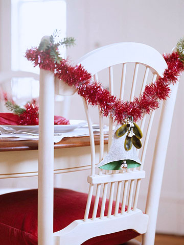 Декор стульев и Новогоднего стола