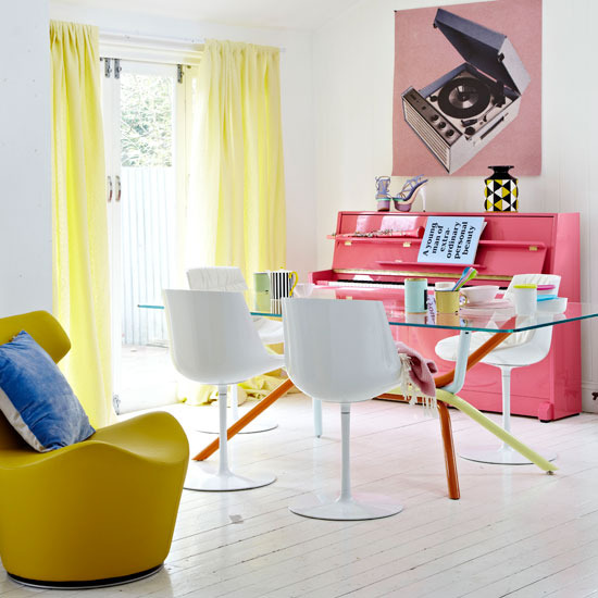 Добавляем цвет в интерьер столовой: от ярких стен до красочных деталей