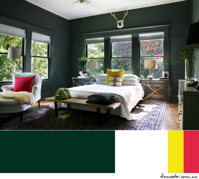 Цветовая гамма: темно-зеленый (мирт), белый, желтый, ализариновый в спальне