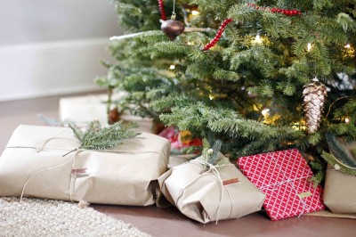 5 идей декора и упаковки подарков с помощью крафт-бумаги